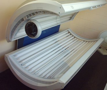 Tanning bed Tanning bed