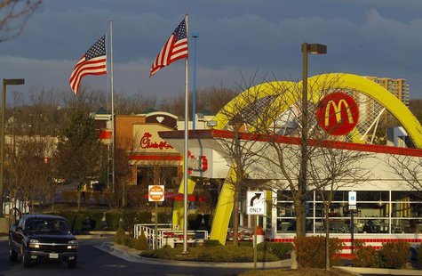 A retro McDonald's restaurant is seen next to a competitor, Chick-fil-A, in Arundel Mills, Maryland, March 8, 2013. REUTERS/Gary Cameron A retro McDonald's restaurant is seen next to a competitor, Chick-fil-A, in Arundel Mills, Maryland, March 8, 2013. REUTERS/Gary Cameron