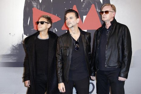 From L-R, Martin Gore, Dave Gahan and Andrew Fletcher of British band Depeche Mode pose during a photocall before a press conference in Pari From L-R, Martin Gore, Dave Gahan and Andrew Fletcher of British band Depeche Mode pose during a photocall before a press conference in Pari