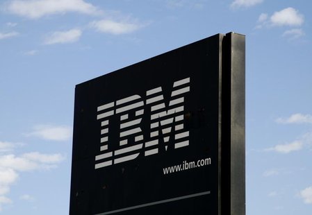 The sign at the IBM facility near Boulder, Colorado September 8, 2009. REUTERS/Rick Wilking The sign at the IBM facility near Boulder, Colorado September 8, 2009. REUTERS/Rick Wilking