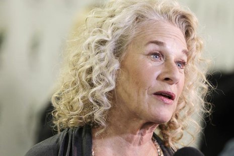 Singer and songwriter Carole King is interviewed on the arrivals line at "A Celebration of Carole King And Her Music" concert to benefit Pau Singer and songwriter Carole King is interviewed on the arrivals line at "A Celebration of Carole King And Her Music" concert to benefit Pau