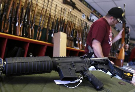 A Palmetto M4 assault rifle is seen at the Rocky Mountain Guns and Ammo store in Parker, Colorado July 24, 2012. REUTERS/Shannon Stapleton A Palmetto M4 assault rifle is seen at the Rocky Mountain Guns and Ammo store in Parker, Colorado July 24, 2012. REUTERS/Shannon Stapleton