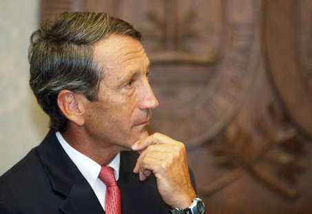 Mark Sanford pauses as he addresses the media at a news conference at the State House in Columbia, South Carolina September 10, 2009. REUTER Mark Sanford pauses as he addresses the media at a news conference at the State House in Columbia, South Carolina September 10, 2009. REUTER