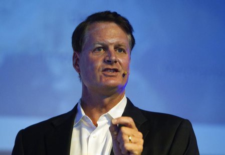 eBay Inc President and CEO John Donahoe, speaks during a hi-tech industry conference in Jerusalem September 11, 2012. REUTERS/Ronen Zvulun eBay Inc President and CEO John Donahoe, speaks during a hi-tech industry conference in Jerusalem September 11, 2012. REUTERS/Ronen Zvulun