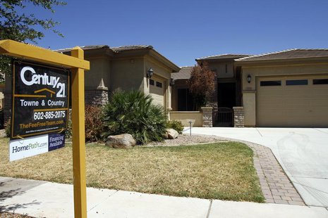 A real estate for sale sign is displayed outside a home in Chandler Heights, Arizona June 2, 2011. REUTERS/Joshua Lott A real estate for sale sign is displayed outside a home in Chandler Heights, Arizona June 2, 2011. REUTERS/Joshua Lott