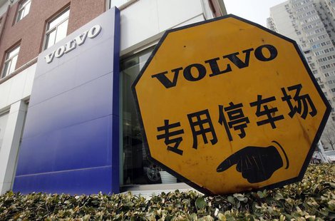 A parking signboard is seen in front of a Volvo logo at a dealer shop in Beijing March 21, 2013. REUTERS/Kim Kyung-Hoon A parking signboard is seen in front of a Volvo logo at a dealer shop in Beijing March 21, 2013. REUTERS/Kim Kyung-Hoon