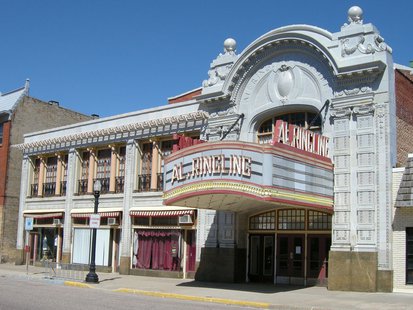 Al Ringling Theater in Baraboo (courtesy of Wikipedia) Al Ringling Theater in Baraboo (courtesy of Wikipedia)