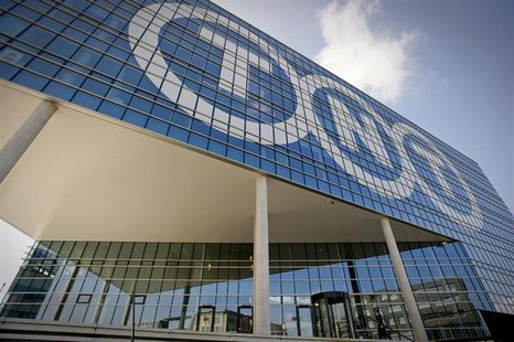The head office of TNT is seen in Hoofddorp, the Netherlands March 19, 2012. REUTERS/Robin van Lonkhuijsen/United Photos The head office of TNT is seen in Hoofddorp, the Netherlands March 19, 2012. REUTERS/Robin van Lonkhuijsen/United Photos
