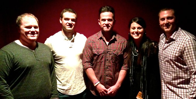 Jess Kelley and friends with David Nail