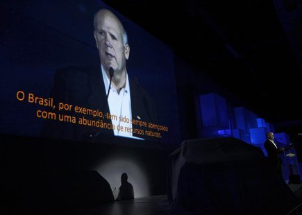 General Motors Chairman and Chief Executive Officer Dan Akerson addresses the Chevrolet Onix World Premiere in Sao Paulo October 21, 2012. R General Motors Chairman and Chief Executive Officer Dan Akerson addresses the Chevrolet Onix World Premiere in Sao Paulo October 21, 2012. R