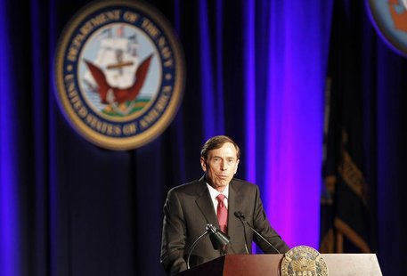 Former CIA Director and retired general David H. Petraeus speaks as the keynote speaker at the University of Southern California annual dinn Former CIA Director and retired general David H. Petraeus speaks as the keynote speaker at the University of Southern California annual dinn