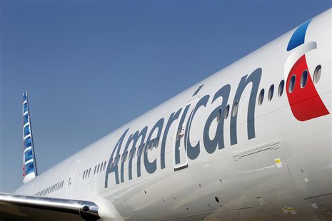 An American Airlines aircraft is on the ramp at Dallas-Ft Worth International Airport February 14, 2013. REUTERS/Mike Stone An American Airlines aircraft is on the ramp at Dallas-Ft Worth International Airport February 14, 2013. REUTERS/Mike Stone