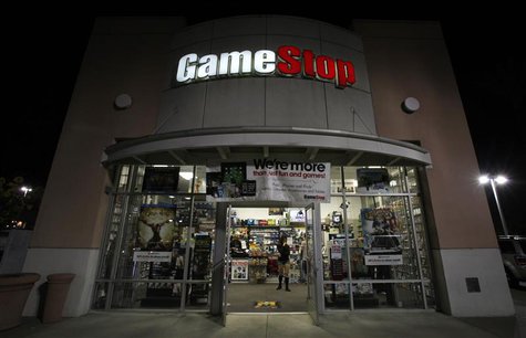 A GameStop store is pictured in Pasadena, California March 27, 2013. REUTERS/Mario Anzuoni A GameStop store is pictured in Pasadena, California March 27, 2013. REUTERS/Mario Anzuoni