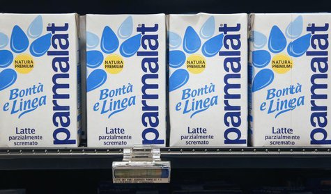 Cartons of milk are seen in a supermarket in Rome April 1, 2011. REUTERS/Max Rossi Cartons of milk are seen in a supermarket in Rome April 1, 2011. REUTERS/Max Rossi