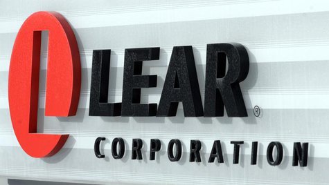 The sign in front of the headquarters of Lear Corp., an auto parts maker, is seen in Southfield, Michigan February 9, 2007. REUTERS/Rebecca The sign in front of the headquarters of Lear Corp., an auto parts maker, is seen in Southfield, Michigan February 9, 2007. REUTERS/Rebecca