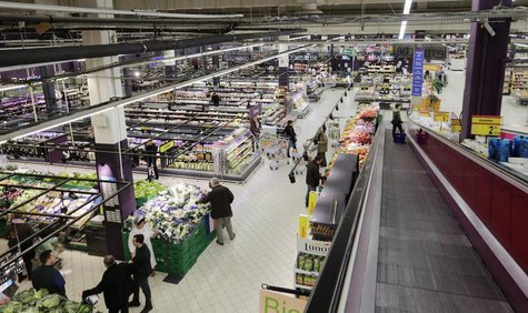 General view of Carrefour's Bercy hypermarket in Charenton, a Paris suburb, February 8, 2013. REUTERS/Jacky Naegelen General view of Carrefour's Bercy hypermarket in Charenton, a Paris suburb, February 8, 2013. REUTERS/Jacky Naegelen