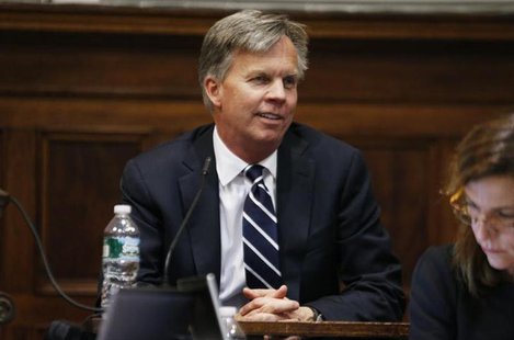 J.C. Penney Chief Executive Ron Johnson testifies in New York state Supreme Court in Manhattan March 1, 2013. REUTERS/Thomas Iannaccone/Pool J.C. Penney Chief Executive Ron Johnson testifies in New York state Supreme Court in Manhattan March 1, 2013. REUTERS/Thomas Iannaccone/Pool