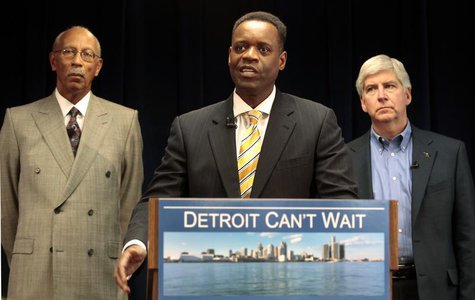 Lawyer Kevyn Orr (C) addresses the media, as Detroit Mayor Dave Bing (L) and Michigan Governor Rick Snyder listen, after Snyder announced Or Lawyer Kevyn Orr (C) addresses the media, as Detroit Mayor Dave Bing (L) and Michigan Governor Rick Snyder listen, after Snyder announced Or
