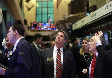 U.S. Senator David Vitter (R-LA) (C) and NYSE Chief Operating Office Larry Leibowitz (R) tour the floor of the New York Stock Exchange Janua U.S. Senator David Vitter (R-LA) (C) and NYSE Chief Operating Office Larry Leibowitz (R) tour the floor of the New York Stock Exchange Janua