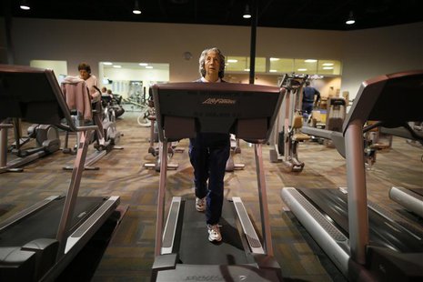 Carol Johnson, 80, works out on a treadmill at a recreation center in Sun City, Arizona, January 5, 2013. REUTERS/Lucy Nicholson Carol Johnson, 80, works out on a treadmill at a recreation center in Sun City, Arizona, January 5, 2013. REUTERS/Lucy Nicholson