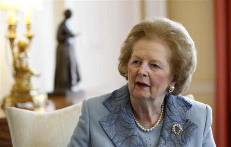 Britain's former Prime Minister Margaret Thatcher meets Prime Minister David Cameron inside 10 Downing Street in London June 8, 2010. REUTER Britain's former Prime Minister Margaret Thatcher meets Prime Minister David Cameron inside 10 Downing Street in London June 8, 2010. REUTER