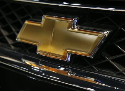 The grill emblem on the 2007 Chevrolet Impala during the Chicago Auto Show, February 7, 2007. REUTERS/John Gress The grill emblem on the 2007 Chevrolet Impala during the Chicago Auto Show, February 7, 2007. REUTERS/John Gress