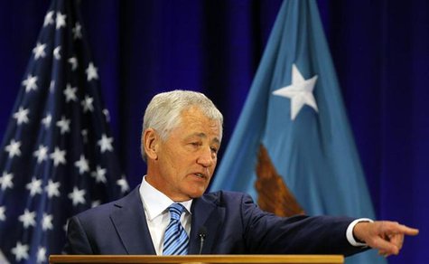 U.S. Secretary of Defense Chuck Hagel gives a speech on fiscal defense spending at Ft. McNair in Washington April 3, 2013. REUTERS/Gary Came U.S. Secretary of Defense Chuck Hagel gives a speech on fiscal defense spending at Ft. McNair in Washington April 3, 2013. REUTERS/Gary Came