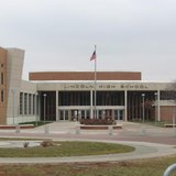 Sioux Falls Lincoln High School - Wikimedia photo by AlexiusHoratius Sioux Falls Lincoln High School - Wikimedia photo by AlexiusHoratius