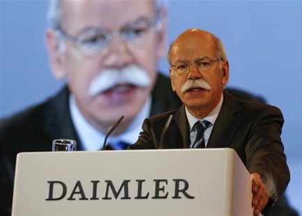 Daimler CEO Dieter Zetsche gives a speech at a Daimler annual shareholder meeting in Berlin April 10, 2013. REUTERS/Fabrizio Bensch Daimler CEO Dieter Zetsche gives a speech at a Daimler annual shareholder meeting in Berlin April 10, 2013. REUTERS/Fabrizio Bensch