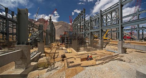 Construction progresses at Barrick Gold's gold processing plant at the Pacua-Lama mine in Argentina in this January 2, 2012 handout photo. R Construction progresses at Barrick Gold's gold processing plant at the Pacua-Lama mine in Argentina in this January 2, 2012 handout photo. R