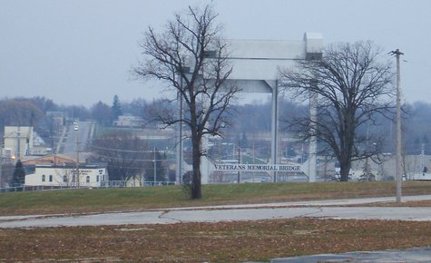 Veterans Memorial Bridge in Kaukauna Veterans Memorial Bridge in Kaukauna