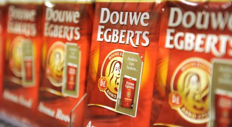 Packets of Douwe Egberts coffee are seen at a supermarket in Amsterdam April 12, 2013. REUTERS/Toussaint Kluiters/United Photos Packets of Douwe Egberts coffee are seen at a supermarket in Amsterdam April 12, 2013. REUTERS/Toussaint Kluiters/United Photos