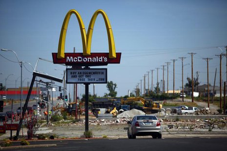Construction work is seen as it continues in Joplin, Missouri May 17, 2012. REUTERS/Eric Thayer Construction work is seen as it continues in Joplin, Missouri May 17, 2012. REUTERS/Eric Thayer