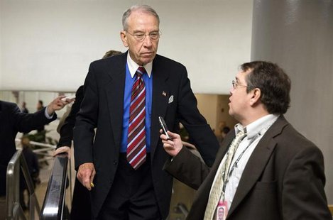 Senator Charles Grassley, (R-IA), speaks to a reporter on Capitol Hill in Washington November 13, 2012. REUTERS/Joshua Roberts Senator Charles Grassley, (R-IA), speaks to a reporter on Capitol Hill in Washington November 13, 2012. REUTERS/Joshua Roberts