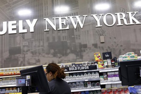 Cigarettes are displayed behind the counter of a store in New York, March 18, 2013. REUTERS/Brendan McDermid Cigarettes are displayed behind the counter of a store in New York, March 18, 2013. REUTERS/Brendan McDermid