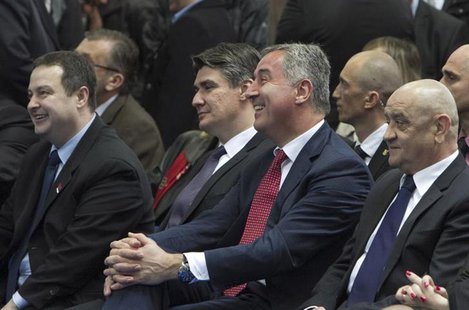 (L-R) Serbia's Prime Minister Ivica Dacic, Croatia's Prime Minister Zoran Milanovic, Montenegro's Prime Minister Milo Djukanovic and Bosnia' (L-R) Serbia's Prime Minister Ivica Dacic, Croatia's Prime Minister Zoran Milanovic, Montenegro's Prime Minister Milo Djukanovic and Bosnia'