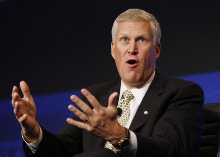 Louis R. Chenevert speaks at the Wall Street Journal CEO Council meeting on rebuilding global prosperity in Washington, November 17, 2009. R Louis R. Chenevert speaks at the Wall Street Journal CEO Council meeting on rebuilding global prosperity in Washington, November 17, 2009. R