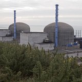 General view of the operating nuclear power plant in Flamanville, north-western France, January 17, 2013. REUTERS/Charles Platiau General view of the operating nuclear power plant in Flamanville, north-western France, January 17, 2013. REUTERS/Charles Platiau