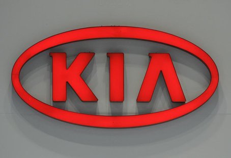 The logo of Kia Motors is seen at the Seoul Motor Show in Goyang, near Seoul, April 2, 2009. REUTERS/Jo Yong-Hak The logo of Kia Motors is seen at the Seoul Motor Show in Goyang, near Seoul, April 2, 2009. REUTERS/Jo Yong-Hak