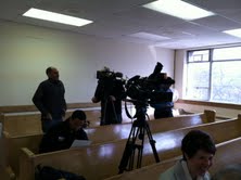 TV crews prepare for Meyer briefing TV crews prepare for Meyer briefing