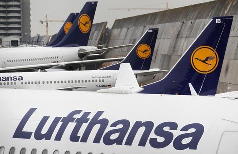 Lufthansa planes are pictured at Frankfurt Airport February 22, 2010. REUTERS/Johannes Eisele Lufthansa planes are pictured at Frankfurt Airport February 22, 2010. REUTERS/Johannes Eisele