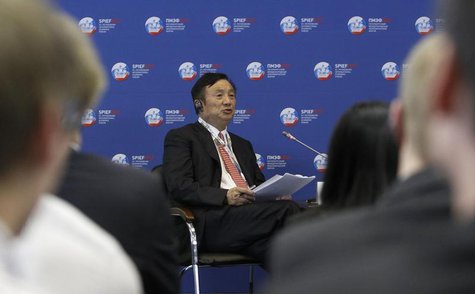 Huawei Chief Executive Ren Zhengfei takes part in a discussion meeting at the St. Petersburg International Economic Forum in St. Petersburg Huawei Chief Executive Ren Zhengfei takes part in a discussion meeting at the St. Petersburg International Economic Forum in St. Petersburg
