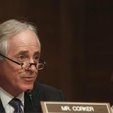 Senator Bob Corker (R-TN) questions members of the panel testifying before the Senate Banking, Housing and Urban Affairs Committee in Washin Senator Bob Corker (R-TN) questions members of the panel testifying before the Senate Banking, Housing and Urban Affairs Committee in Washin
