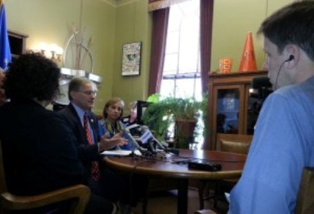 State Rep Peter Barca speaks to reporters (Photo: Wisconsin Radio Network) State Rep Peter Barca speaks to reporters (Photo: Wisconsin Radio Network)