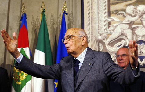 Italian President Giorgio Napolitano gestures after a news conference at the Quirinale Palace in Rome, April 27, 2013. REUTERS/Alessandro Bi Italian President Giorgio Napolitano gestures after a news conference at the Quirinale Palace in Rome, April 27, 2013. REUTERS/Alessandro Bi