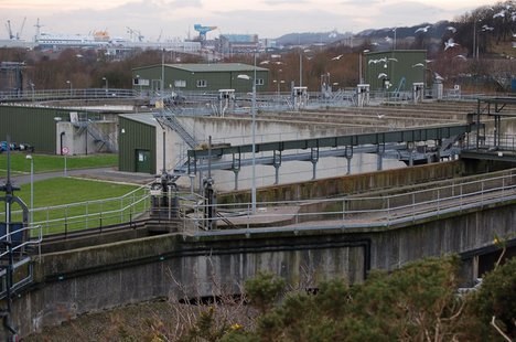 Sewage Treatment Plant (courtesy of Wikimedia Commons). Sewage Treatment Plant (courtesy of Wikimedia Commons).