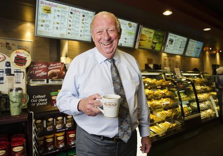 Tim Hortons Inc interim Chief Executive Paul House poses for a portrait at a Tim Hortons coffee shop in Toronto July 12, 2012. REUTERS/Mark Tim Hortons Inc interim Chief Executive Paul House poses for a portrait at a Tim Hortons coffee shop in Toronto July 12, 2012. REUTERS/Mark
