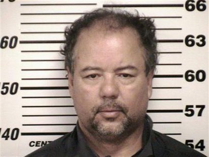 CLEVELAND - An Ohio prosecutor vowed on Thursday to seek murder charges that could carry the death penalty against a former Cleveland school bus driver accused of kidnapping and raping three young women who endured a decade as captives in his house. CLEVELAND - An Ohio prosecutor vowed on Thursday to seek murder charges that could carry the death penalty against a former Cleveland school bus driver accused of kidnapping and raping three young women who endured a decade as captives in his house.