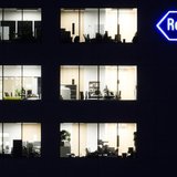 A logo of Swiss pharmaceutical company Roche is pictured at a company's building in Rotkreuz, April 12, 2012. REUTERS/Michael Buholzer A logo of Swiss pharmaceutical company Roche is pictured at a company's building in Rotkreuz, April 12, 2012. REUTERS/Michael Buholzer