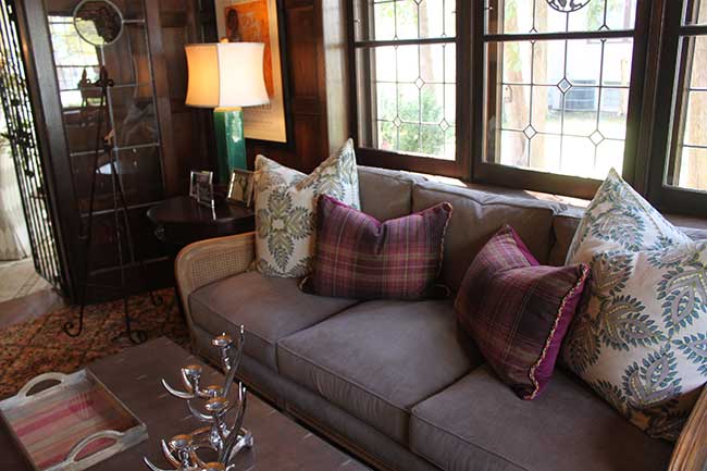 The designers have all stepped forward, finished their assigned spaces, and this is a peek at the results. The Designers for Hope 1st Annual Showcase is a fundraising event for the homeless mothers and children sheltered by the House of Hope. Tour this mansion in Green Bay's Astor Park Neighborhood May 11th - 12th & May 18th - 19th, 2013. Tickets available at TicketStar.com.